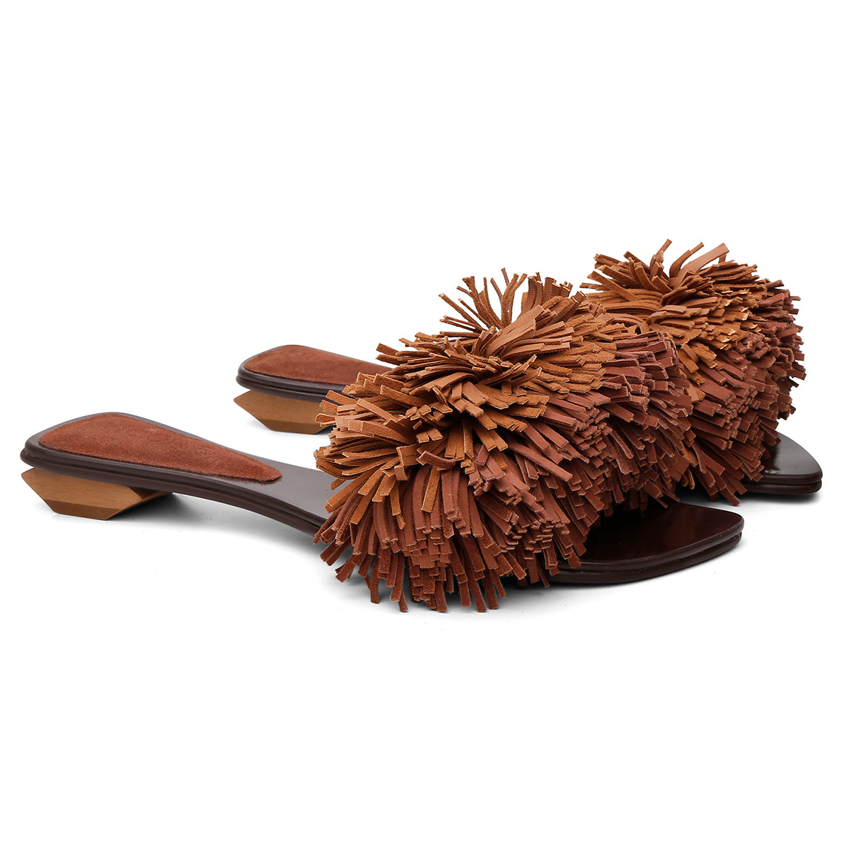 Rasteira Pompom Franjas Caramelo