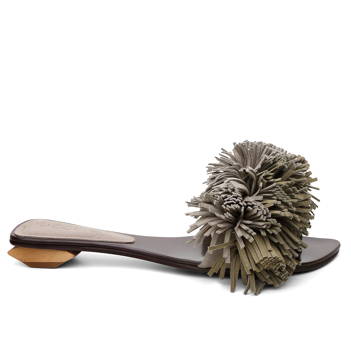 Rasteira Pompom Franjas Cinza