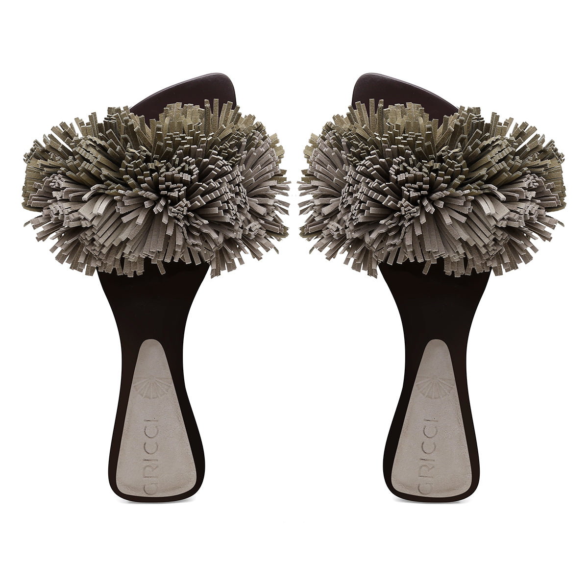 Rasteira Pompom Franjas Cinza