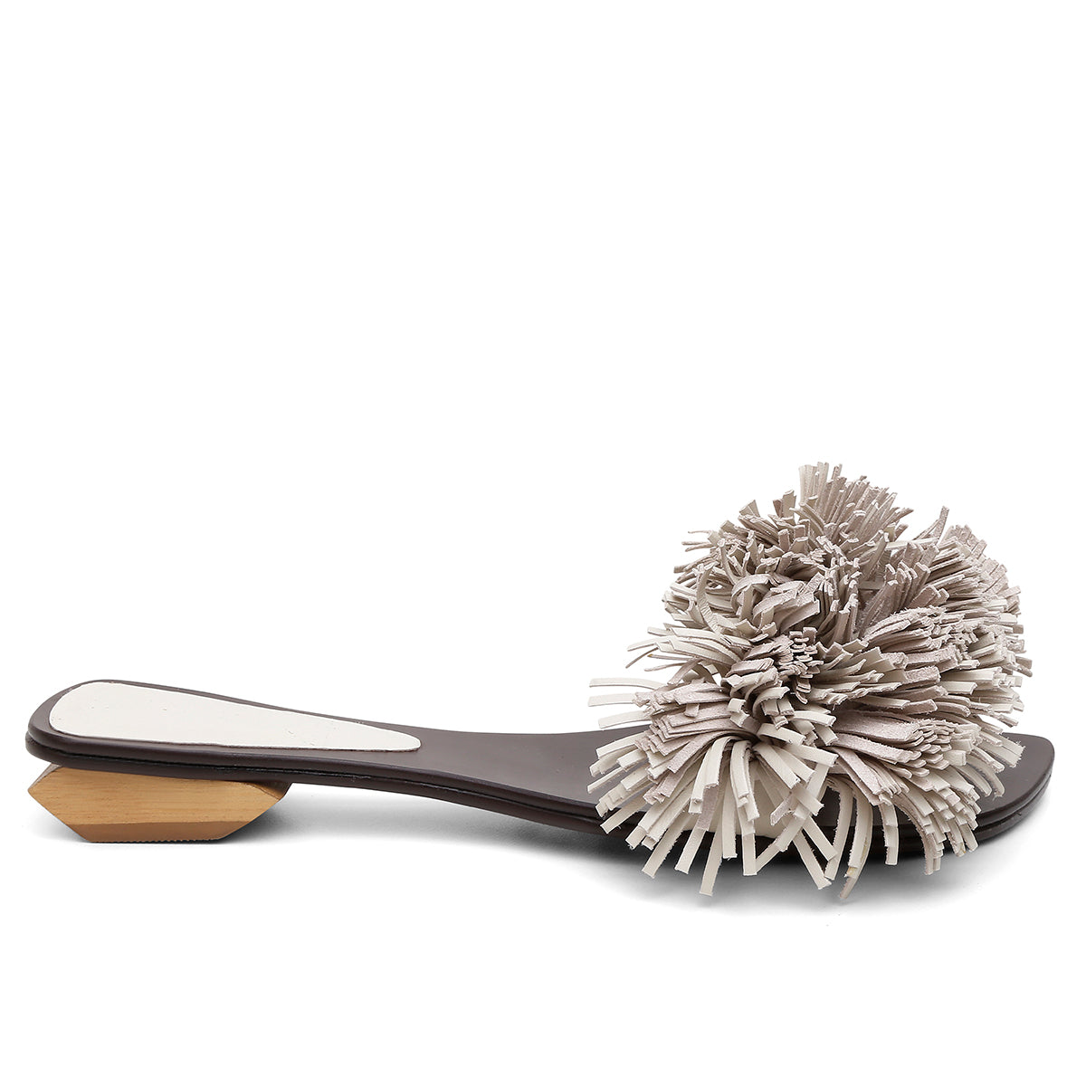 Rasteira Pompom Franjas Off White